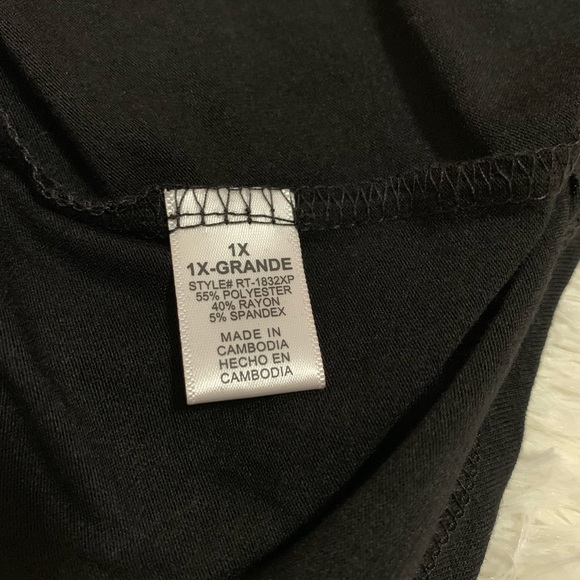 🆕 Zenana Plus Size Tunic Top Black Tee Web 1X 2X - Picture 8 of 8